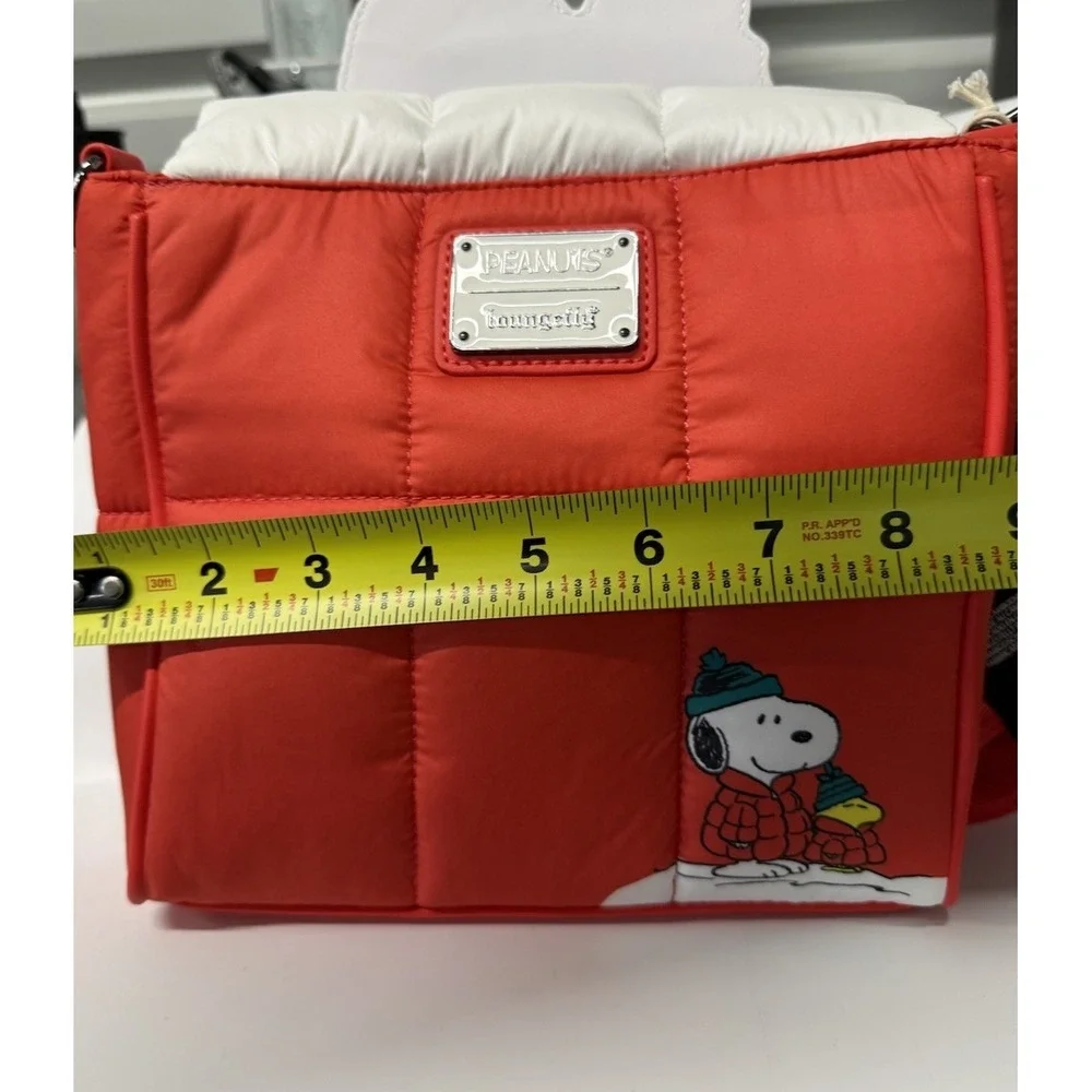 Peanuts Snoopy & Woodstock Snow Day Doghouse Crossbody Bag NWT